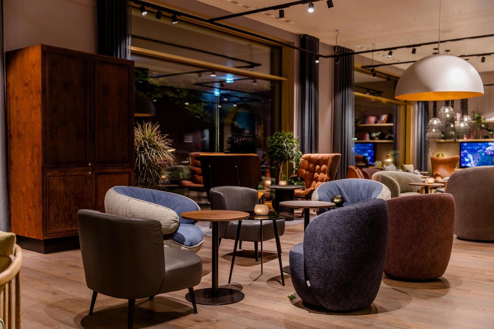 Motel One Wuerzburg Экстерьер фото