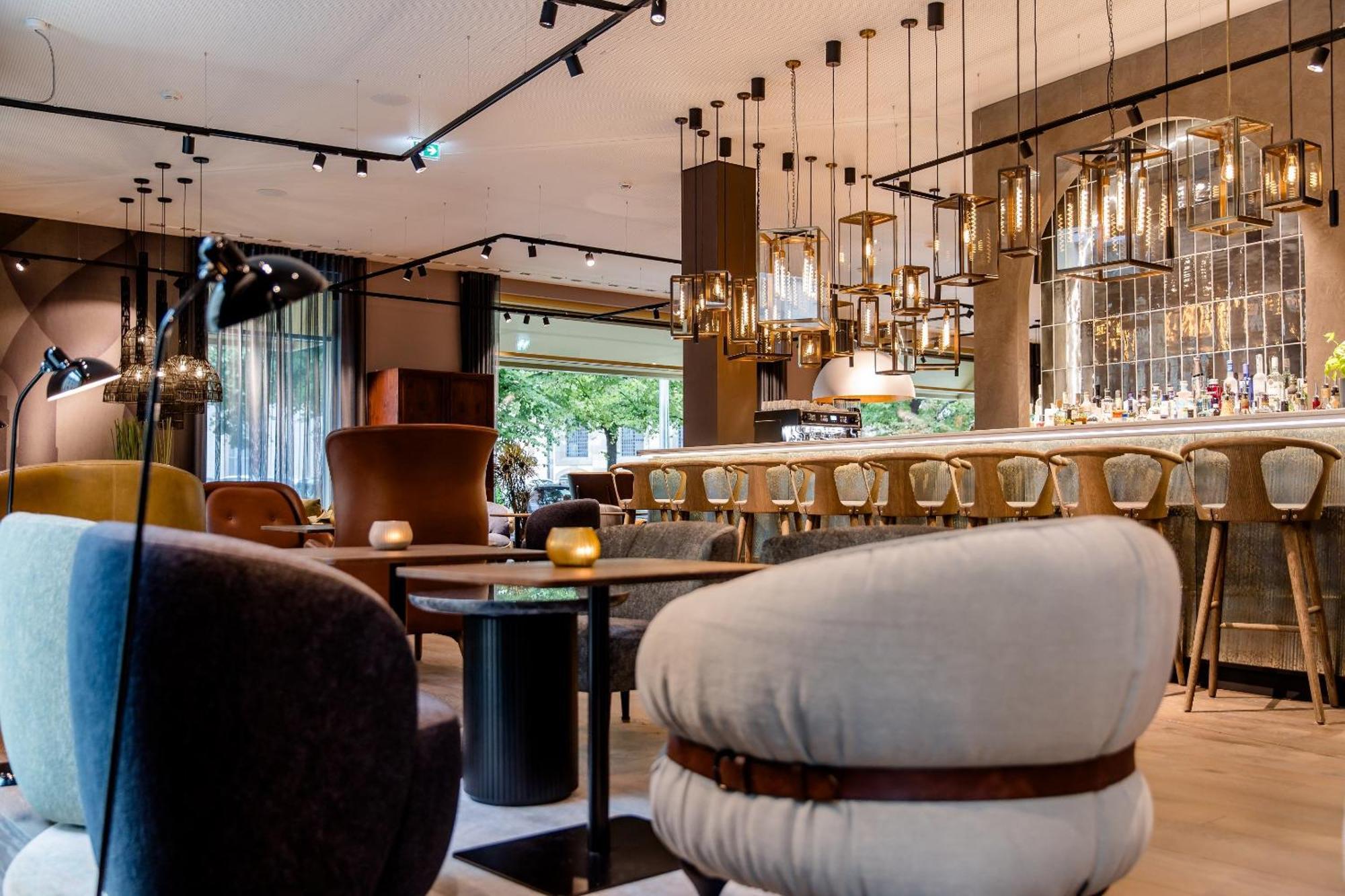 Motel One Wuerzburg Экстерьер фото