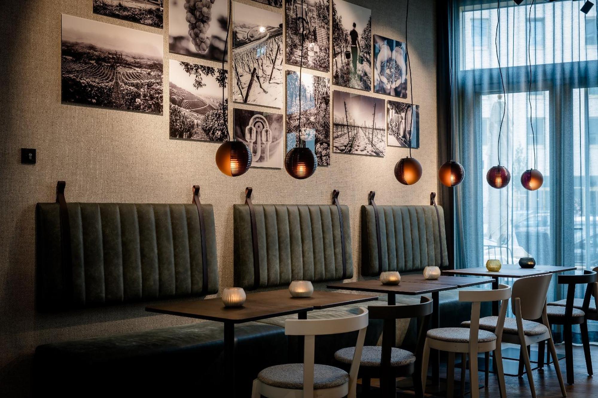 Motel One Wuerzburg Экстерьер фото